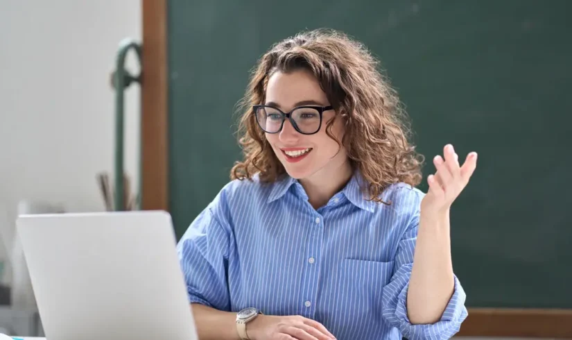 Personalização do Ensino Online_ Como a Tecnologia Está Transformando a Experiência do Aluno em 2025
