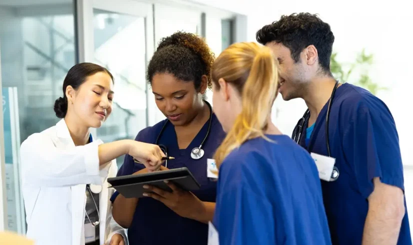 Cursos Técnicos em Saúde_ A Alternativa Rápida e Acessível para Quem Quer Mudar de Carreira